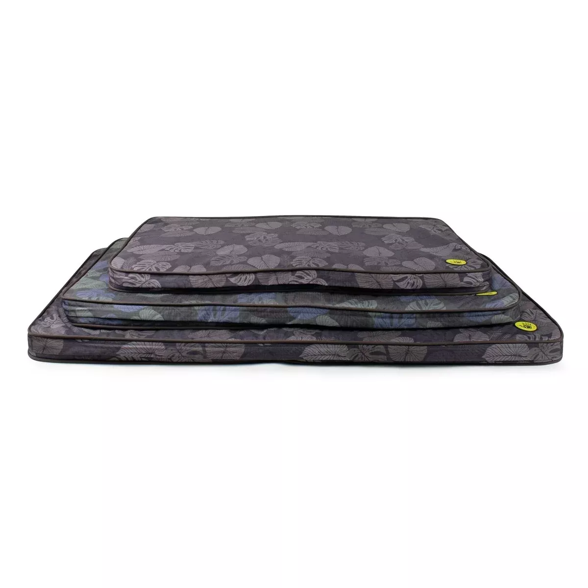 Body Glove Sun & Sand Tough Mat - Washable Dog Bed