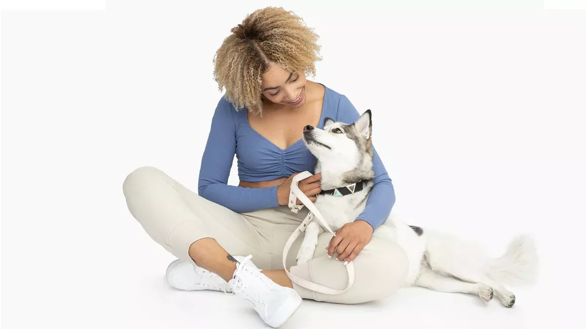 Cloud White Cork Leather Leash