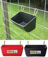 Duraflex, Fence Feeder w/ Snaps, Black