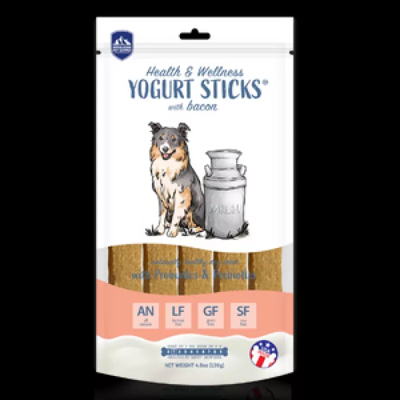 Himalayan Yogurt Sticks Bacon Dog Treats 4.8 oz