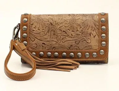 M&F Blazin Roxx Ariana Clutch Wallet, Brown