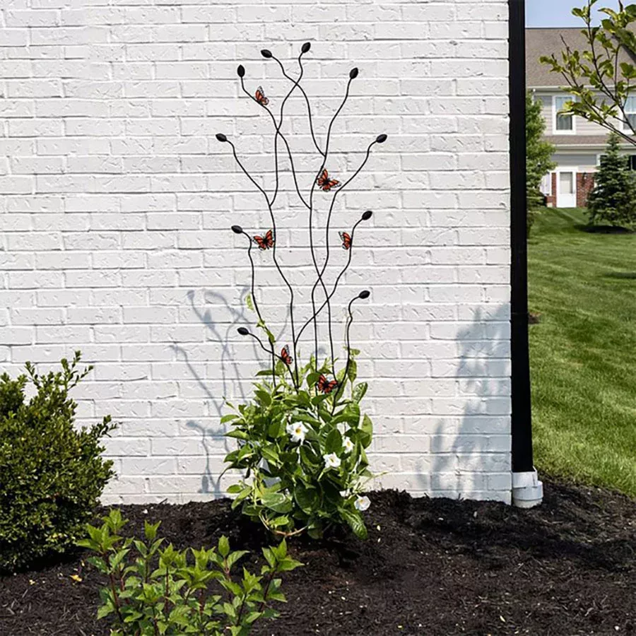 Monarch Butterflies Twig Trellis