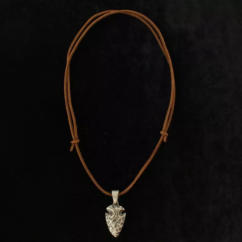 Twister Hammered Arrowhead Suede Rope Necklace