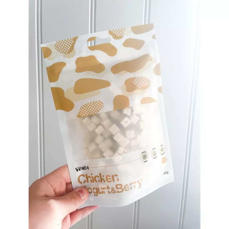 Waita Pets | Freeze-Dried Chicken, Yoghurt & Cranberry Cubes 40g