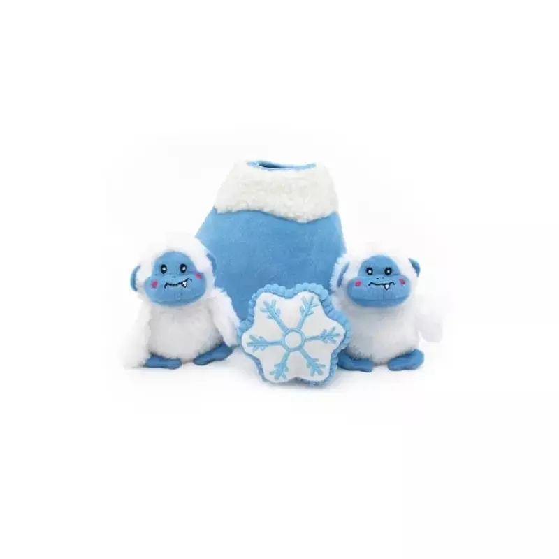 ZippyPaws Holiday Zippy Burrow Mountain Yeti